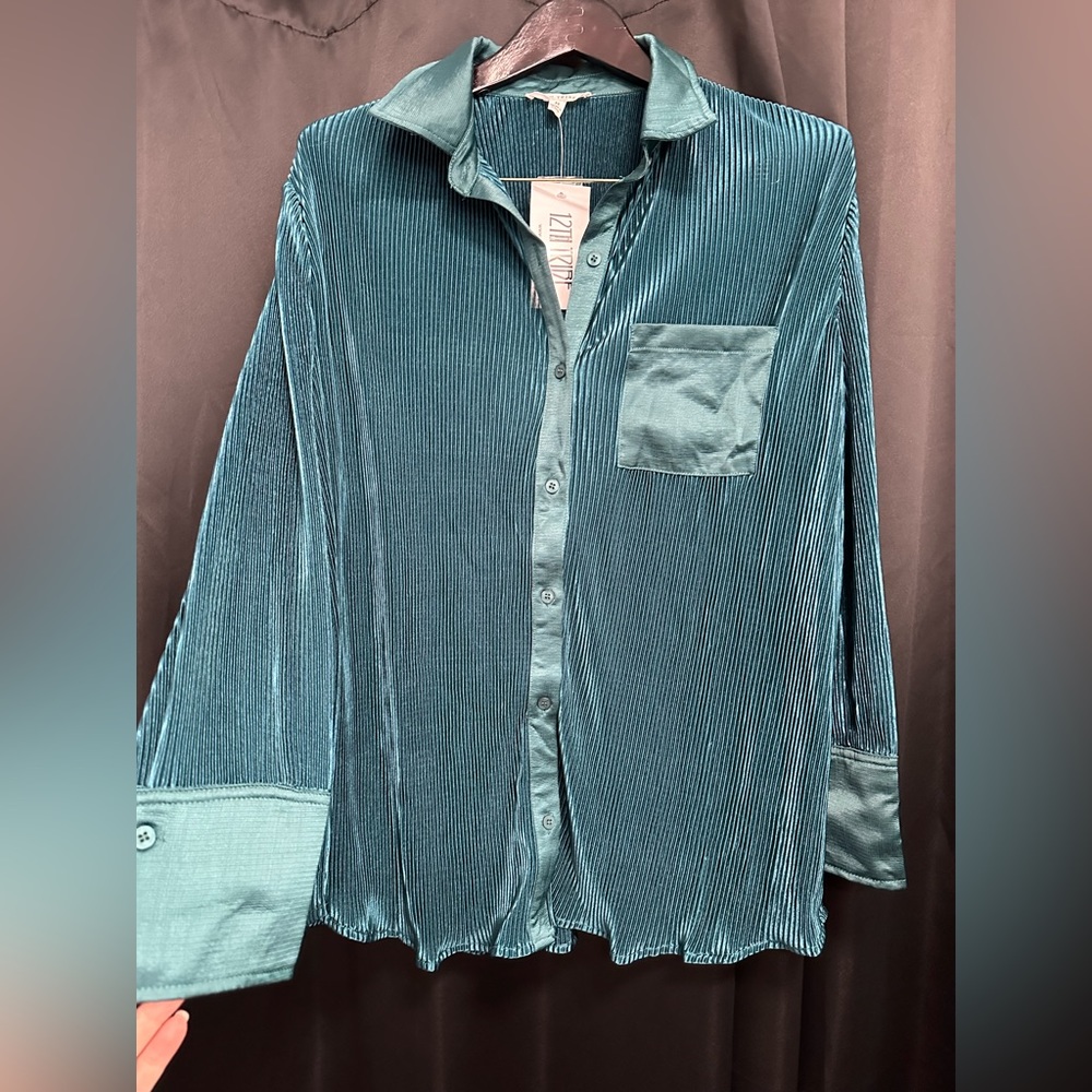 12th tribe Camden Emerald Button Down